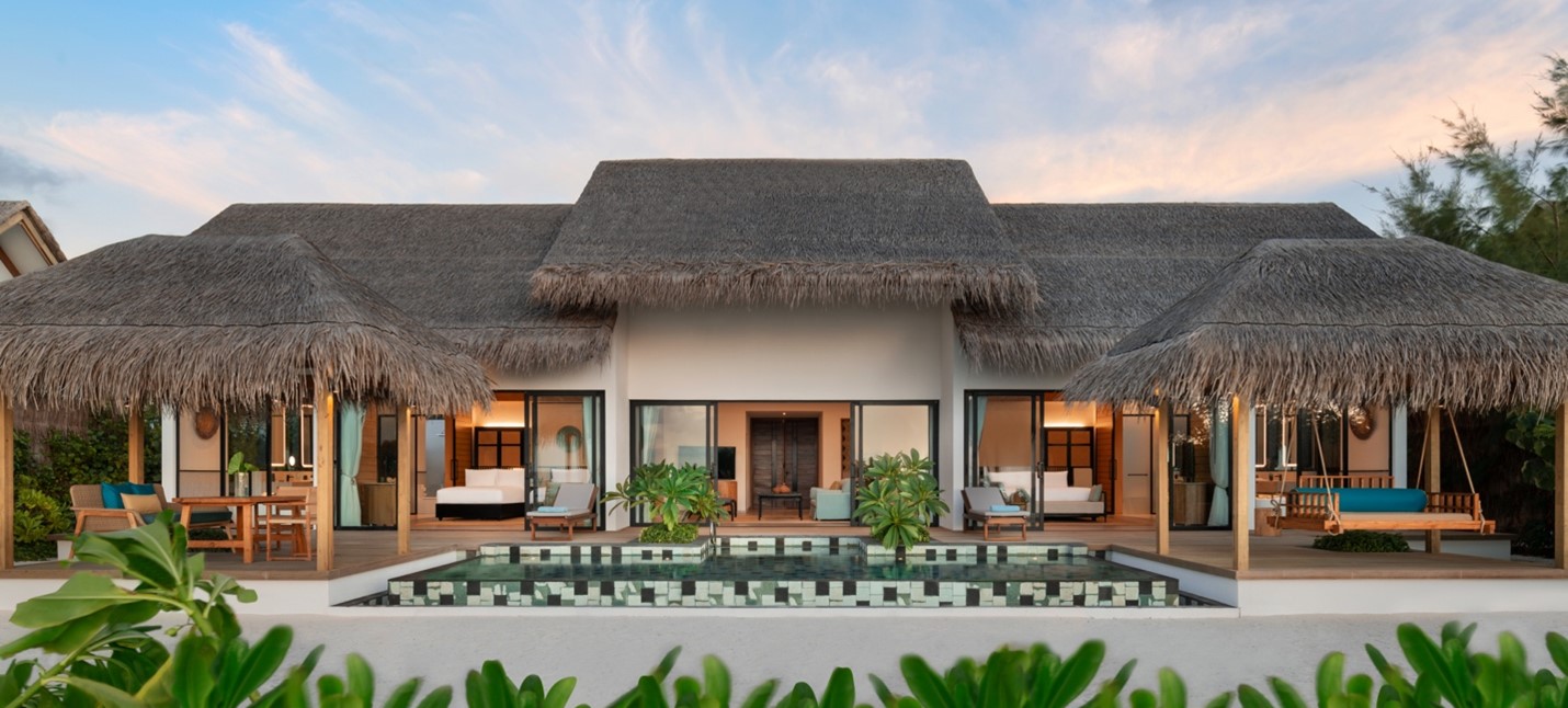 rich results on Google's SERP when searching for "Hilton Maldives""Hilton Resort""Hilton Brand Experience"